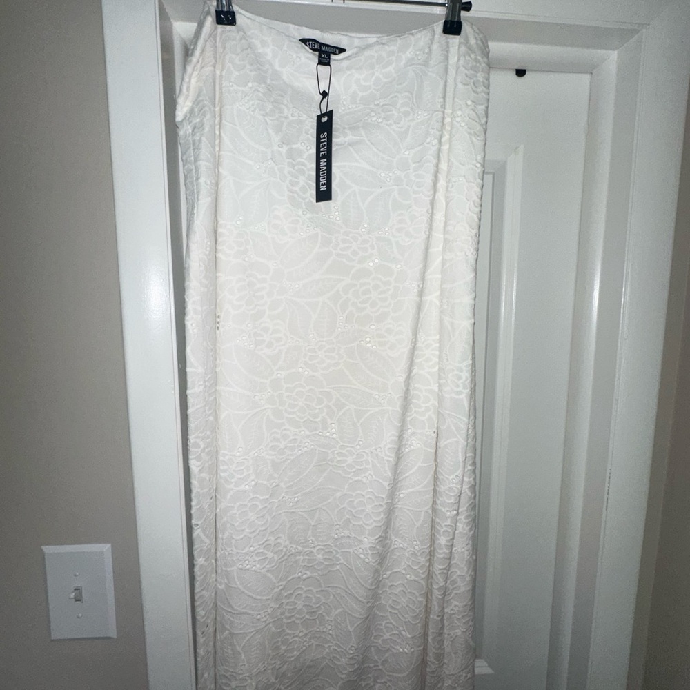 Steve Madden White Midi Skirt
